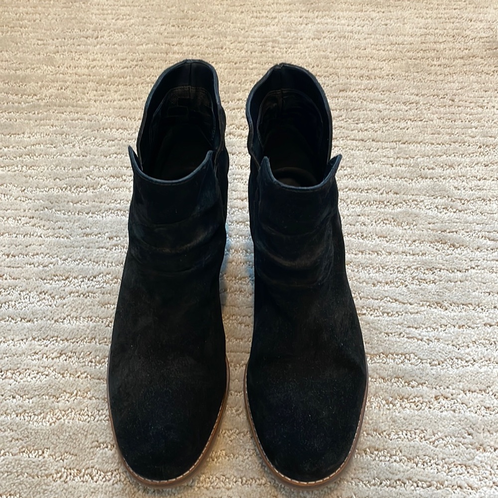 Cole Haan suede leather booties in black, size 7